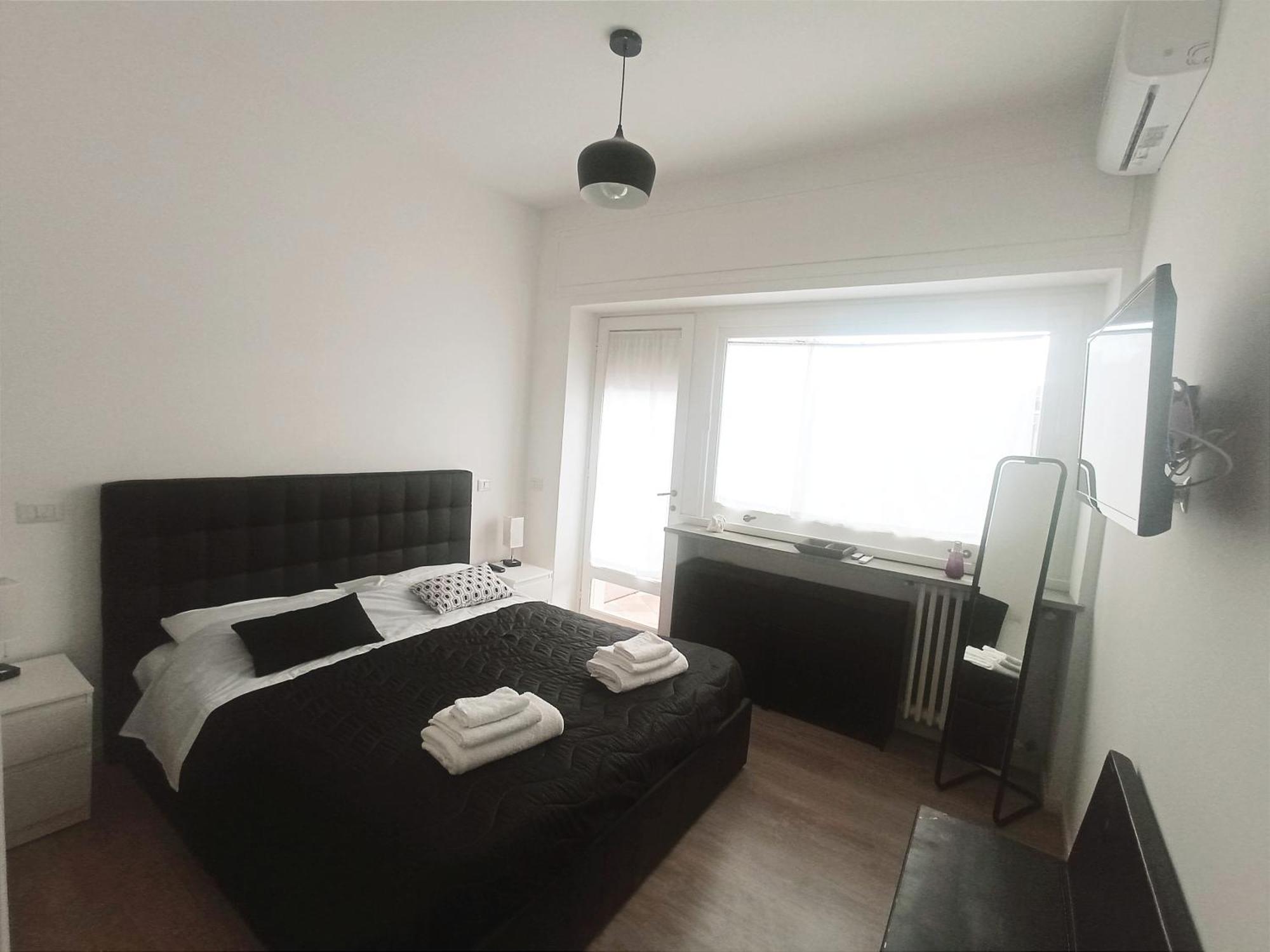 רומא Rooftop Appia Antica,Silenzioso Riservato Two Bedrooms Two Bathrooms מראה חיצוני תמונה